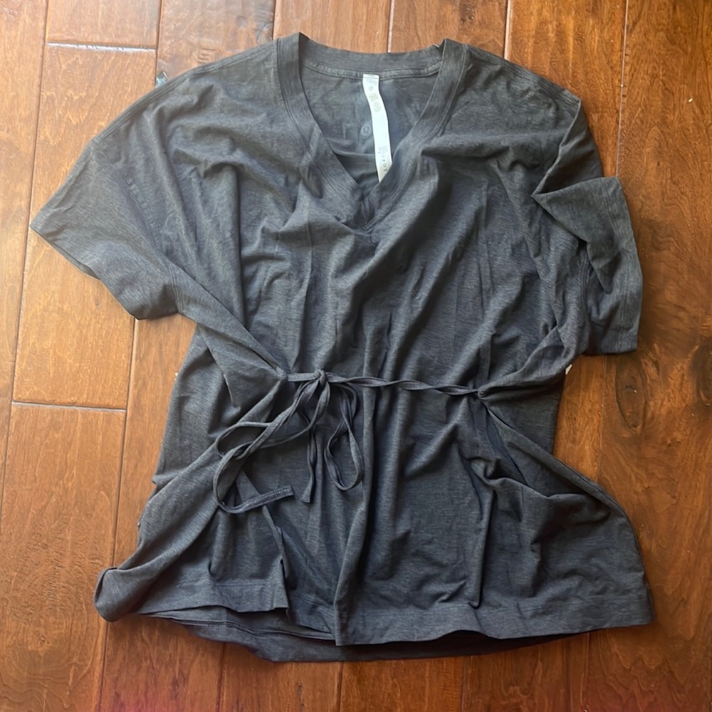 Lululemon Side Tie V-Neck Tee